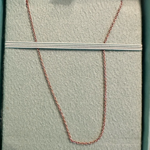 Tiffany & Co Rose Gold 750 18K Chain Necklace 16 inches - Picture 8 of 13